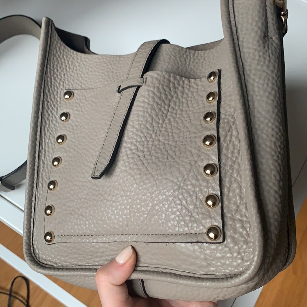 $295 Rebecca Minkoff Grey Studded Feed Bag - Picture 6 of 6